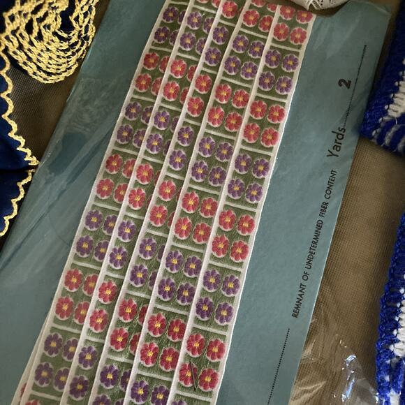 Sewing Trims Lot Lace Rick Rack Assorted Vintage Ribbon Yardage mixed huge lot - Picture 8 of 14